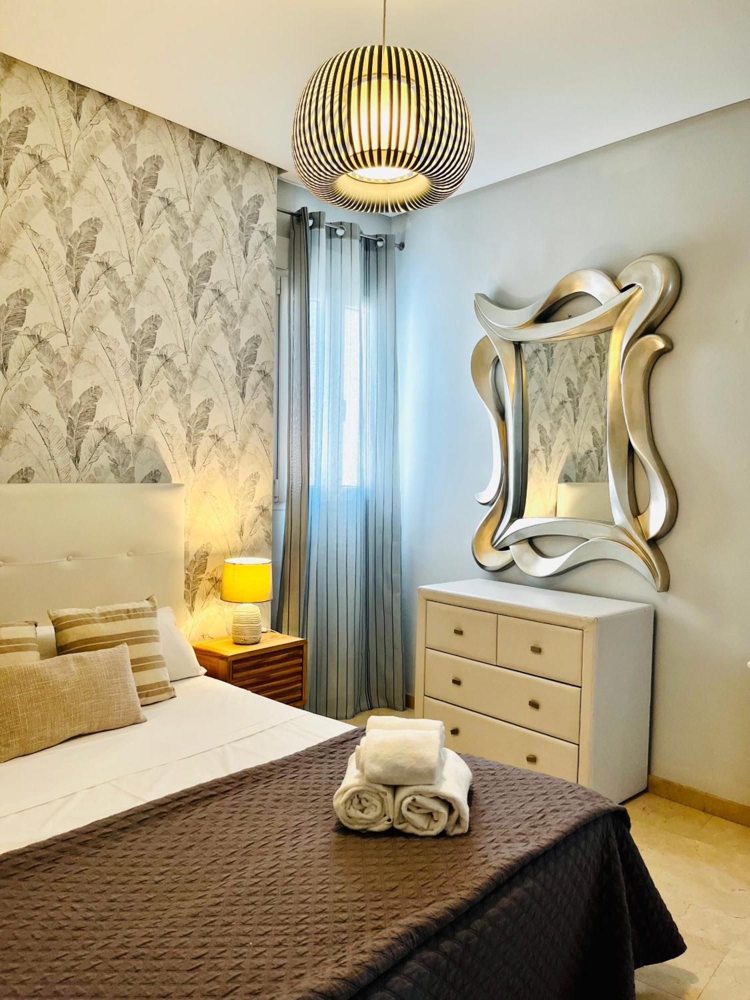 Travel Habitat Atico Calle Comedias Apartment Валенсия Екстериор снимка