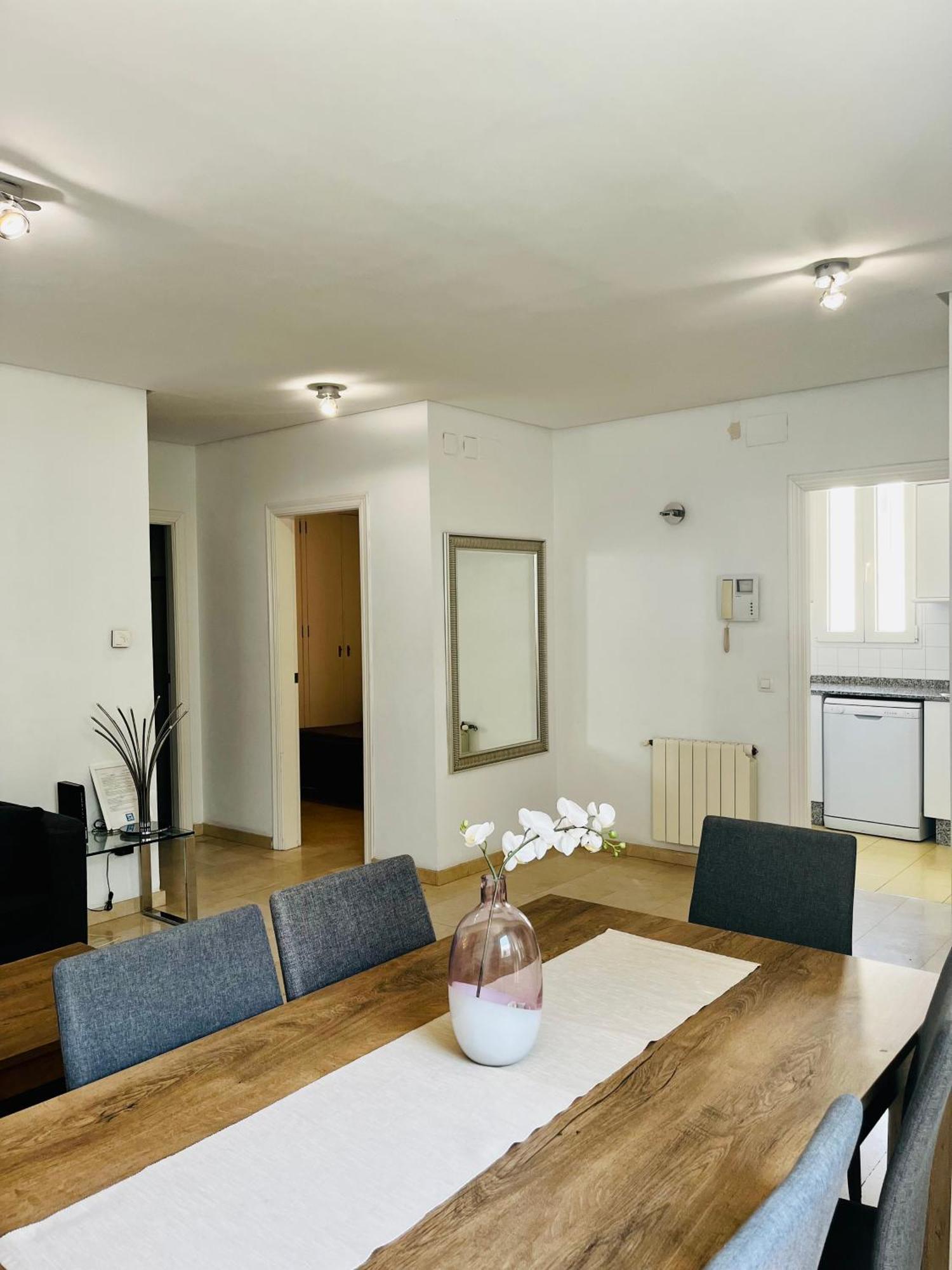 Travel Habitat Atico Calle Comedias Apartment Валенсия Екстериор снимка