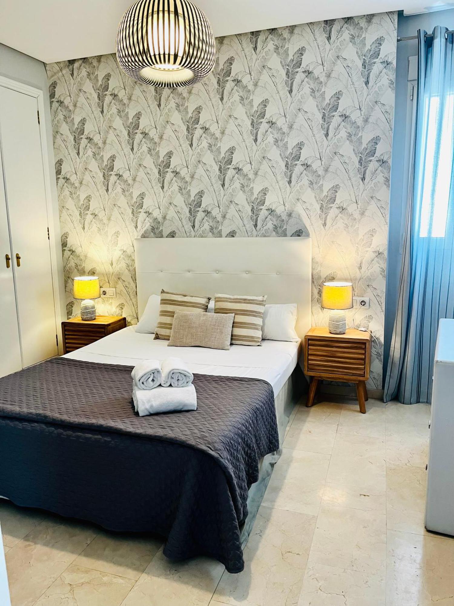 Travel Habitat Atico Calle Comedias Apartment Валенсия Екстериор снимка